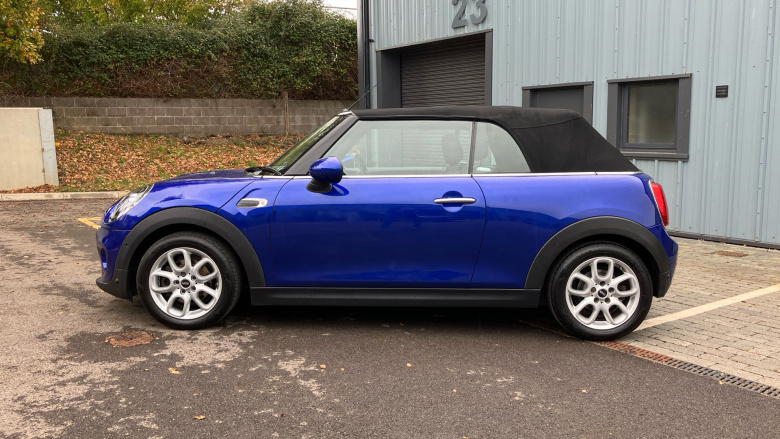 MINI Convertible 1.5 Cooper II 2dr Petrol Convertible